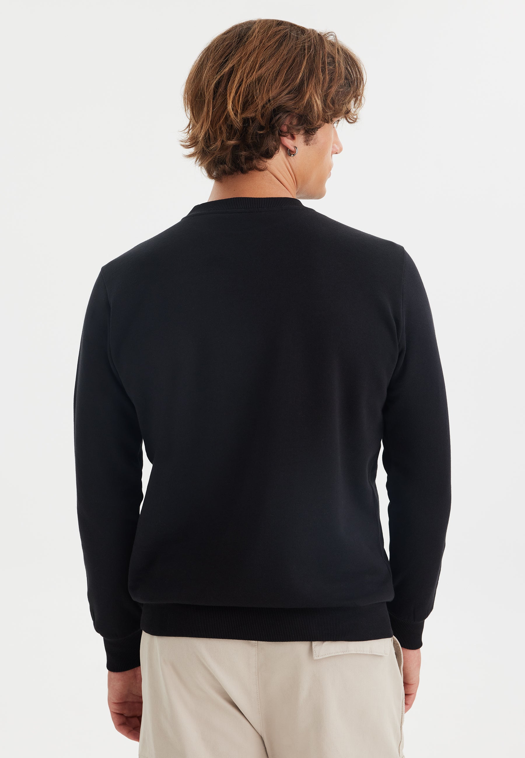 WMDESTINATION STMORITZ SWEAT in Black